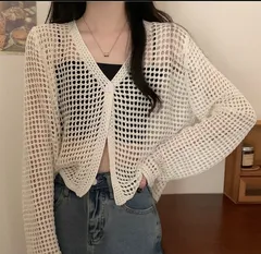 メッシュニット トップス クロップド丈 ショート丈 長袖 サマーニット 重ね着 レイヤード 体型カバー ゆったり 白 ホワイト 大人カジュアル 春夏 秋 きれいめ 韓国風 トレンド 低身長 コーデ 網ニット プルオーバー レディース [1263]