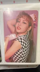 BLACKPINK リサ SQUARE UP PINK VER.