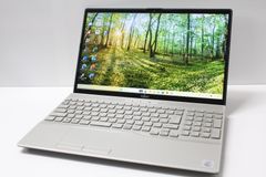 富士通 AH500/H 11世代 i7/SSD256GB/Office2024 - メルカリ