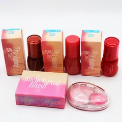 新品未開封 fwee フィー 4点セット デュアルチークメロウ / 3Dボリューミンググロス CR8-02-30-10