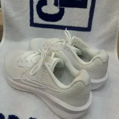 ナイキ ダウンシフター 240mm