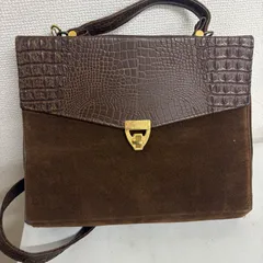 クロコダイル調の型押し レディースハンドバッグ 茶ハンドバッグ ハンドバッグ レディースバッグ 上品 収納 軽量 高見え 通勤 バッグ レディース 通学 お出かけ きれいめ カジュアル 人気 定番 着回し 普段使い 便利 使いやすい 快適