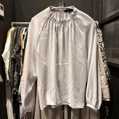 【東あずま店 併売品】 UNTITLED アンタイトル ブラウス シャツ トップス 無地 フォーマル グレー SIZE 2 BJ153-89393JJ