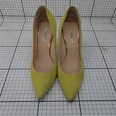 ◇ Θ セブントゥエルブサーティ VII XII XXX イエロー系スエードパンプス 23.5cm レディース E  【1601070010501】