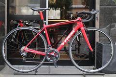 TREKマドン2.3 コンポ105 マビックキシリウム バロックギアなど - メルカリ