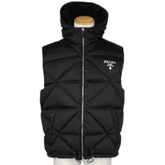 プラダ PRADA ロゴ ダウンベスト 防寒 ジップアップ フーディ アウター ダウンベスト ブラック メンズ 【中古】のサムネイル