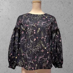 【新作】ネイビー 小花柄 フリル ブラウス M 透け感なし ハンドメイド