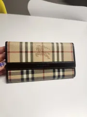 バーバリー チェック 長財布