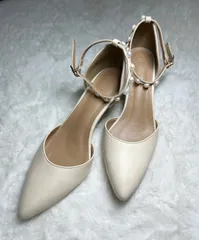保管品 PECHINCHAR パール アンクルストラップ パンプス 39 オフホワイト 24.5cm ペシンシャ セパレート 結婚式 パーティー 定価1.6万円