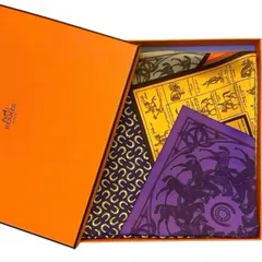 マルチカラー 極美品 エルメス シルクスカーフ カレ90 カレの馬に乗って シュヴァル ピンク