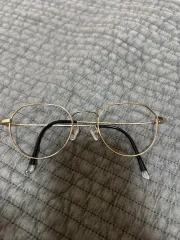 メガネフレーム出品