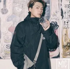 THE NORTH FACE ザノースフェイス ブラック ウィンドブレーカー