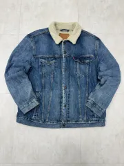 # Levis プレミアム シェルパ デニムジャケット