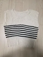 アイボリー ブラック ストライプ ニット ベスト
