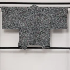 羽織 袷 身丈74cm 裄丈63cm Aランク 正絹 Sサイズ カジュアル 花柄 華やか 遊び心 多色系 1217-13858