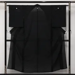 未使用品 黒紋付 五つ紋 五三桐 身丈156cm 裄丈63cm Nランク 正絹 夏物 バチ衿 M しつけ糸 無地 フォーマル シック 厳か 黒系 1299-F0609