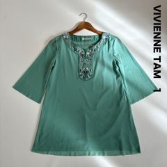新品未使用品✨VIVIENNE TAM V3 グレー パーカー ¥30800の品 - メルカリ