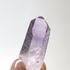 エレスチャルクォーツ 紫 骸骨水晶 原石 ミニ 6.4g - メルカリ