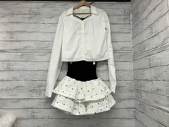 Darich／ボリュームフレアセットアップ／ブラウスシャツ／ホワイト／ミニスカート／ドット柄／フリーサイズ／レディース