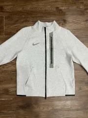 ナイキ 限定モデル テックフリース スタンド カラー ジップアップ ジャケット