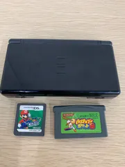 ÷2 【通電確認済み・動作未確認】 【ジャンク品】 NintendoDS lite カセット付き 【ゲーム機本体】 【1】