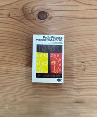 Pablo Picasso Plakate 1923-1973 - メルカリ