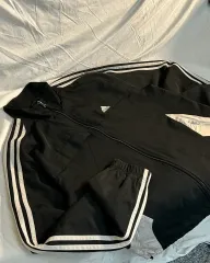 アディダス オールドスクール グレー サイドライン ウィンドブレーカー