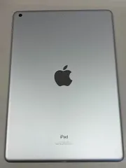 美品 電池83% apple iPad (第8世代) 128GB シルバー  WiFiモデル