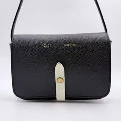 CELINE（セリーヌ）ストラップ フラップ ショルダーバッグ バイカラー ブラック×ホワイト レザー ゴールドトーン金具 イタリア製