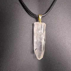 水晶 ペンダントトップ 原石 ポイント ハンドメイド  天然石