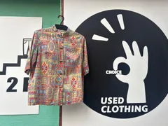 レディース！ノーカラーシャツ　柄　Aライン　古着