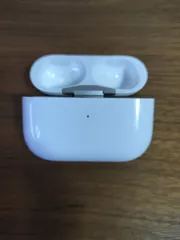 美品（正規品）AirPods Pro 第1世代 充電ケース