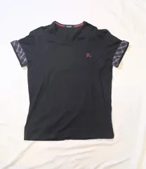 【222918】BURBERRY BLACK LABEL バーバリーブラックレーベル  Vネック　袖チェック　Tシャツ　サイズ3 メンズ  ・