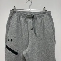 アンダーアーマー グレー ジョガーパンツ