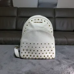 マイケルコース 白 スタッズ バックパック