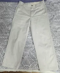 UNIQLO ストレート チノ ナチュラル 79