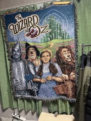 レア Disney 美女と野獣 実写 タペストリー ラグ ソファカバー ベル