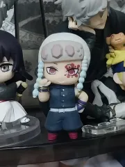 鬼滅の刃 宇髄 天元 フィギュア ならぶんです。