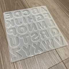 アルファベット シリコンモールド 大きめ イニシャル  ハンドメイド レジン キーホルダー