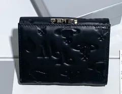 ブラックマットつ折り財布/シルバーロゴ