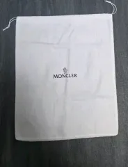 モンクレール ダストバッグ 白 32*39