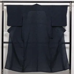 アンティーク 色無地（お召） 夏物 夏物 身丈143cm 裄丈62cm 正絹 Aランク XSサイズ バチ衿 肩当て 紋意匠 亀甲 紺系 1214-05313