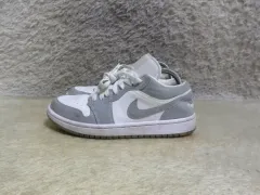 250 NIKE エアジョーダン1 ロー ウルフグレー スニーカー 中古 シューズ