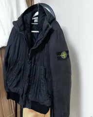 ストーンアイランド ブラック フーディー ダウン アウター