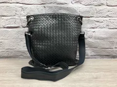 BOTTEGA VENETA／イントレチャート ショルダーバッグ／ブラック バッグ 