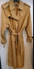 ポロ ラルフローレン ベージュ トレンチコートです。サイズは、表記 103-180 まとめ売り