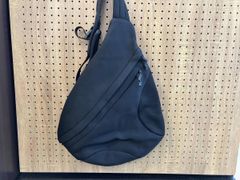 kggさん専用 オールドStussy 黒 ショルダーバッグ スリングタイプ kggさん専用 オールドStussy 黒 ショルダーバッグ スリングタイプ