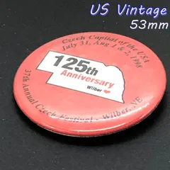 缶バッジ　アメリカ　輸入 雑貨　ビンテージ 『 チェコフェスティバル37回大会　125周年記念　ウィルバー 』 当時物　ヴィンテージ　バッチ　ピンバッチ　※ メッセージ　ノベルティー　広告　レトロ　( BAT1615 )