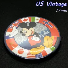 缶バッジ　アメリカ　輸入 雑貨　ビンテージ 『 エプコット　ミッキーマウスと国旗のデザイン 』 当時物　ヴィンテージ　バッチ　ピンバッチ　※ メッセージ　ノベルティー　広告　レトロ　( BAT1638 )