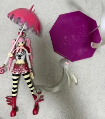 ONE PIECE ペローナ pop フィギュア